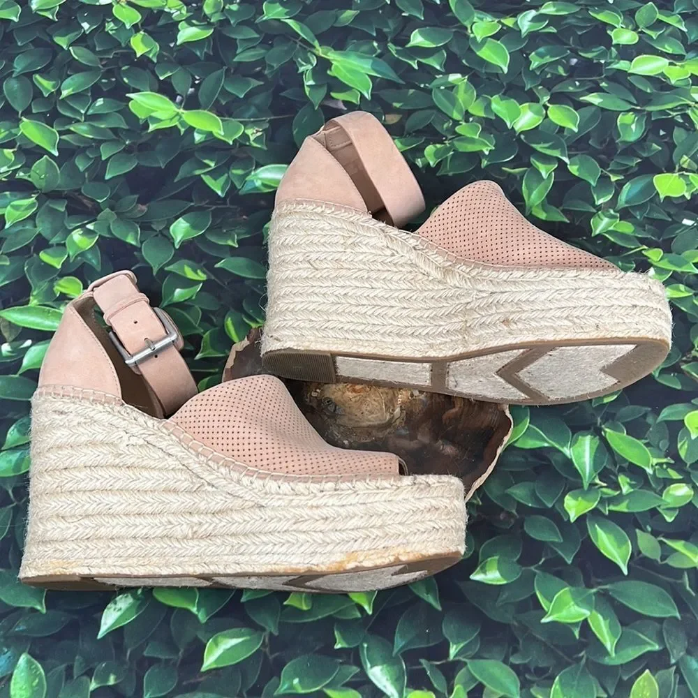 *Marc Fisher dusty pink suede eyelet espadrille wedges